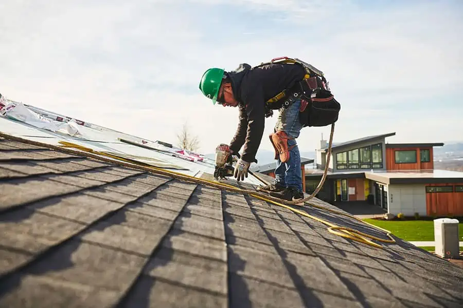 how-to-check-if-a-roofing-company-is-legit