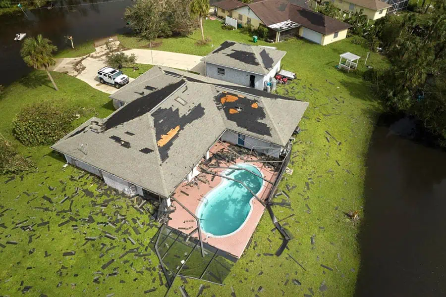 How-to-prepare-your-roof-for-hurricane-season